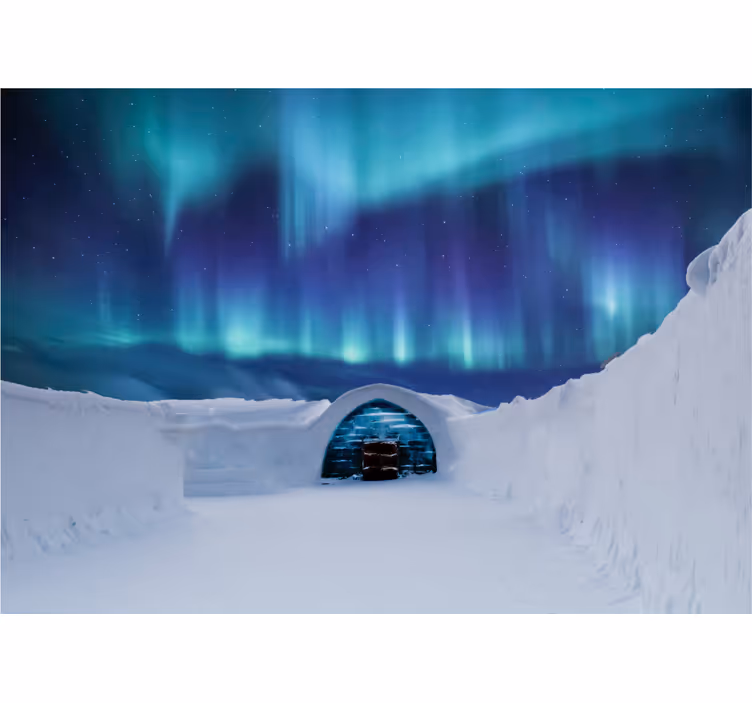 Blind bedroom ice hotel sweden - TenStickers