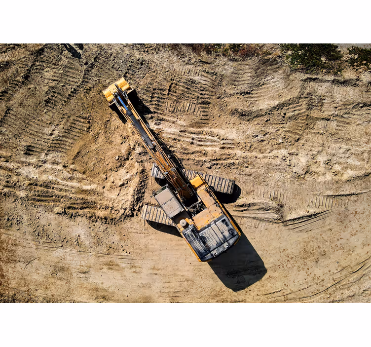 Wall mural vehicle excavator in action - TenStickers