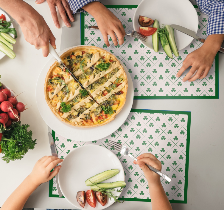 Green vintage pattern  original placemats - TenStickers