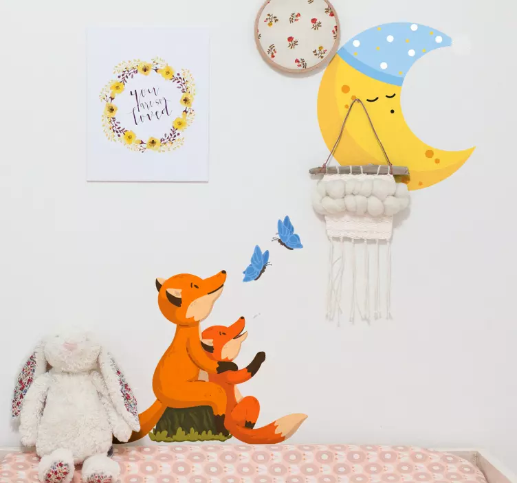 fox looking at the moon cartoon decal - TenStickers