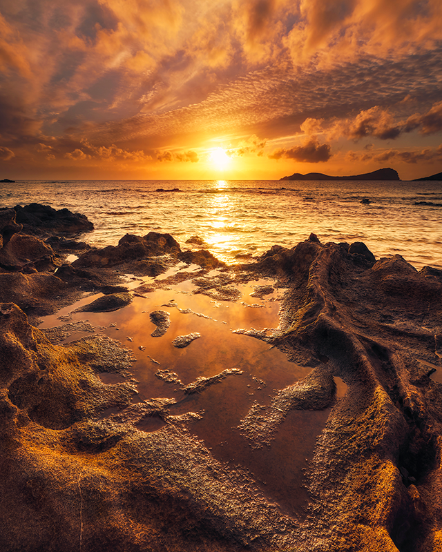 Bathroom vinyl rug cloudy sunset landscape - TenStickers